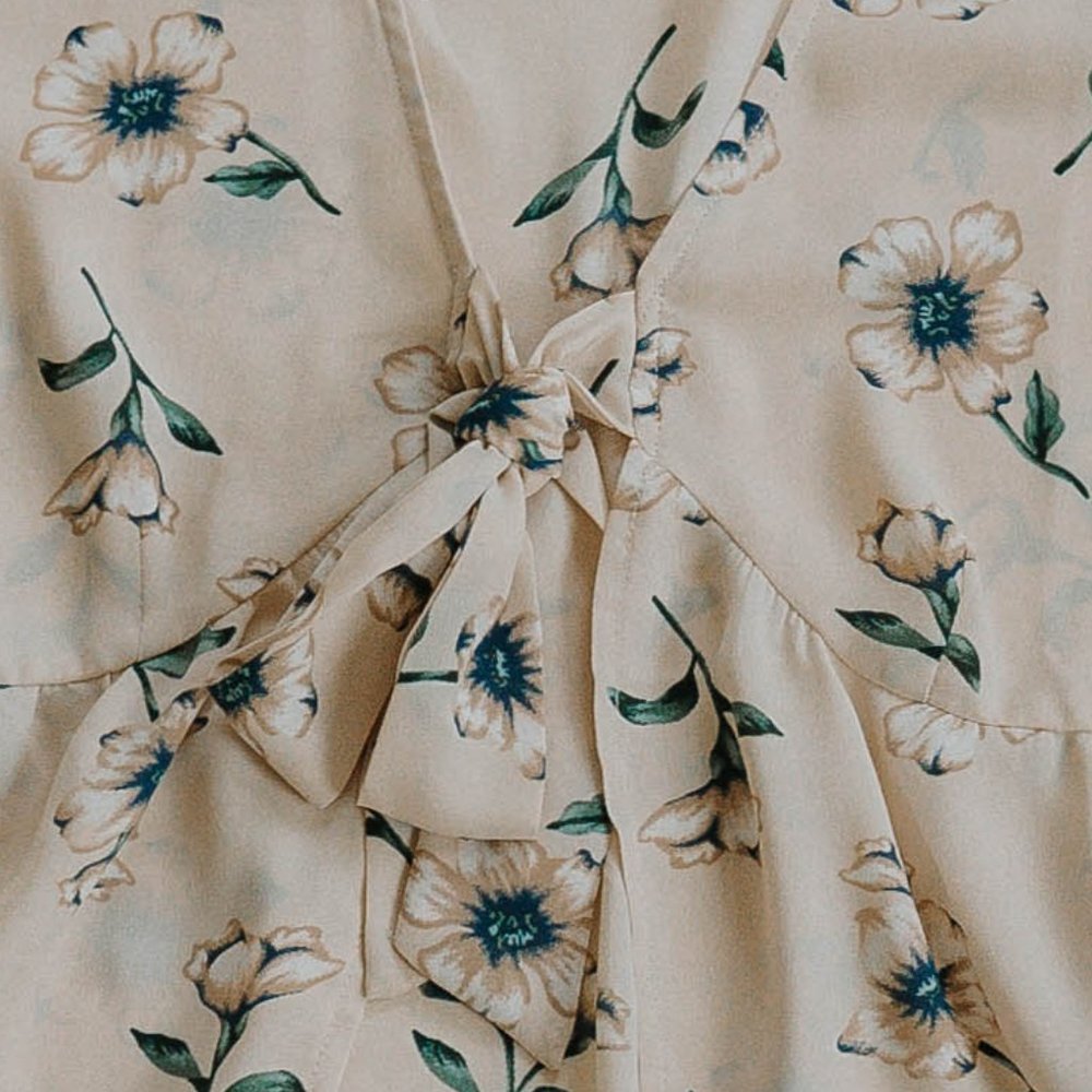 FLOWER PRINT TOP - Picture 4 of 4